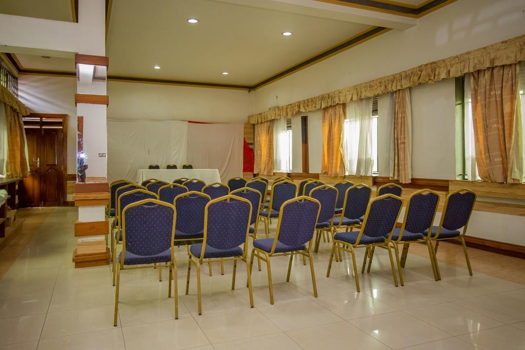 Grand Holiday International Hotel Mbarara Kültér fotó